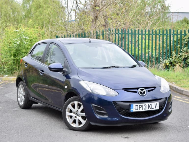 MAZDA 2