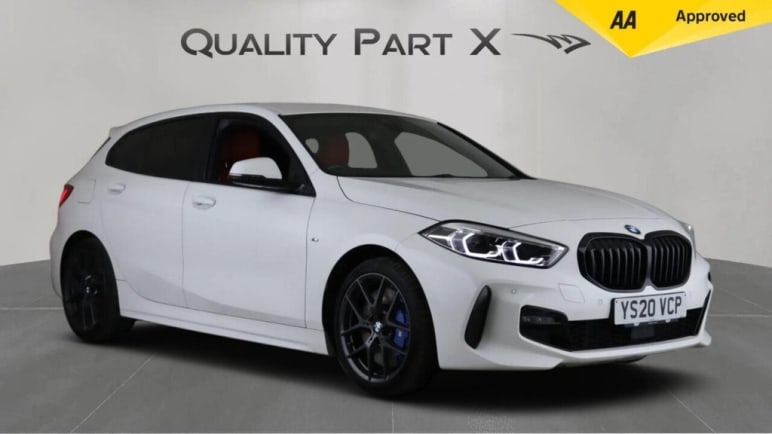 BMW 1 SERIES