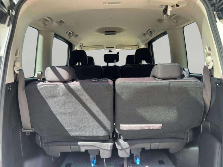 2.0 PURE DRIVE G-PILOT S-HYBRID PETROL AUTO 8 SEAT