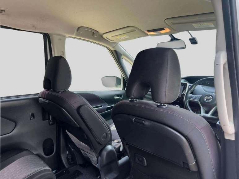 2.0 PURE DRIVE G-PILOT S-HYBRID PETROL AUTO 8 SEAT