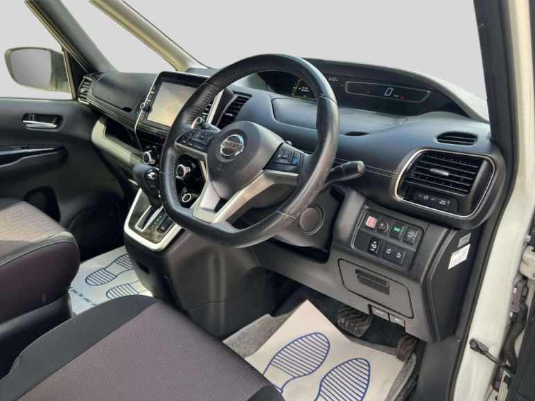2.0 PURE DRIVE G-PILOT S-HYBRID PETROL AUTO 8 SEAT