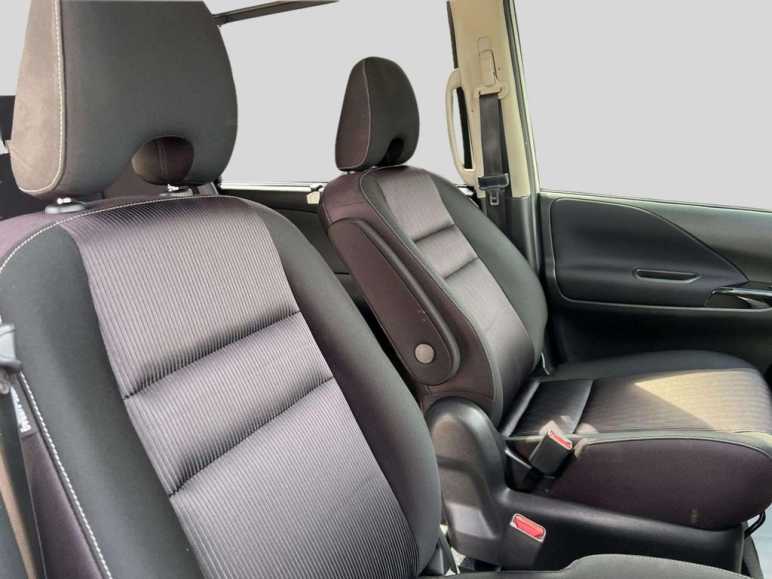 2.0 PURE DRIVE G-PILOT S-HYBRID PETROL AUTO 8 SEAT