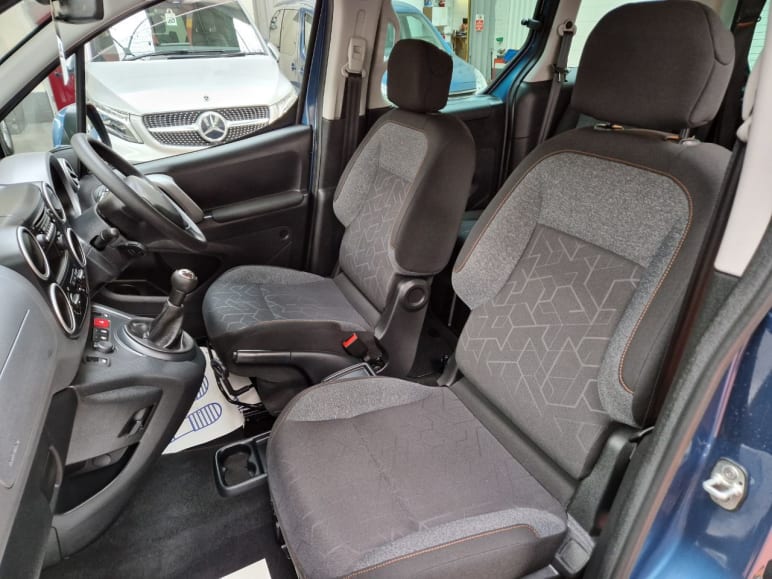 1.6 VTi 98 Active 5dr