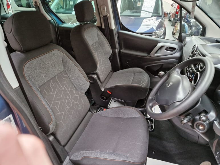 1.6 VTi 98 Active 5dr