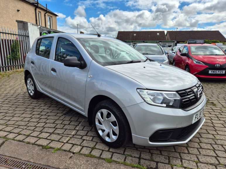 DACIA SANDERO