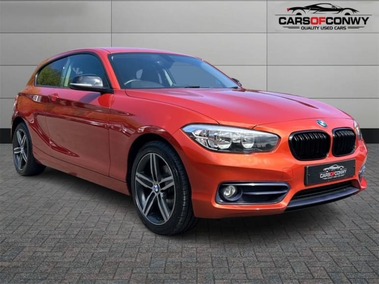 BMW 1 SERIES