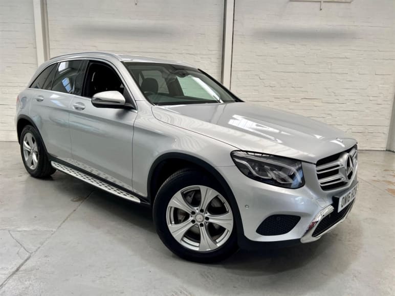 MERCEDES-BENZ GLC
