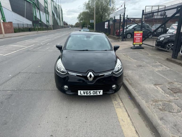 RENAULT CLIO