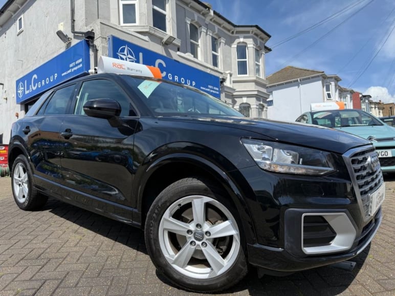 AUDI Q2