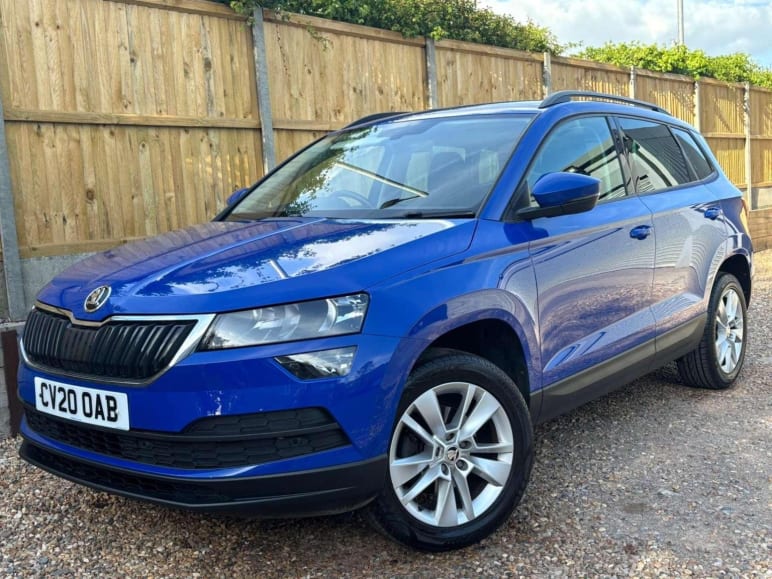 SKODA KAROQ