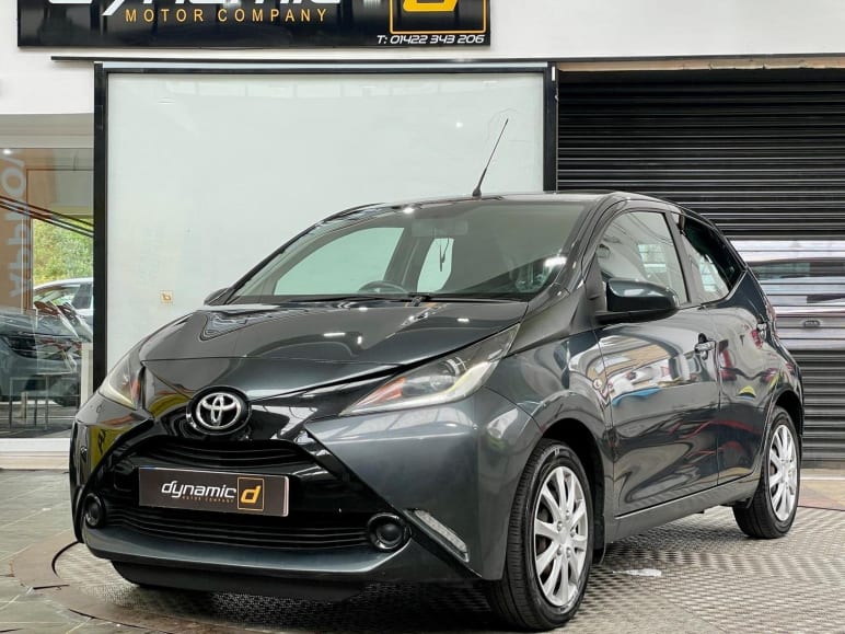 TOYOTA AYGO