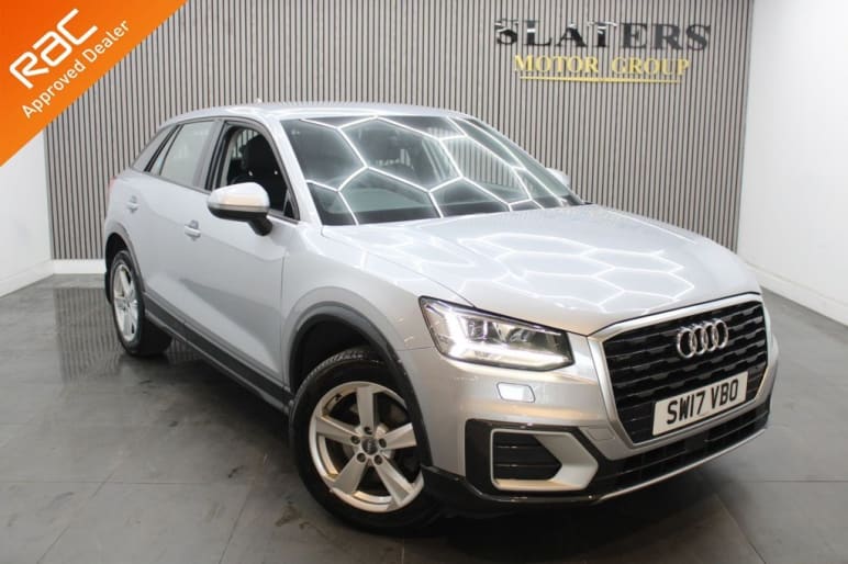 AUDI Q2