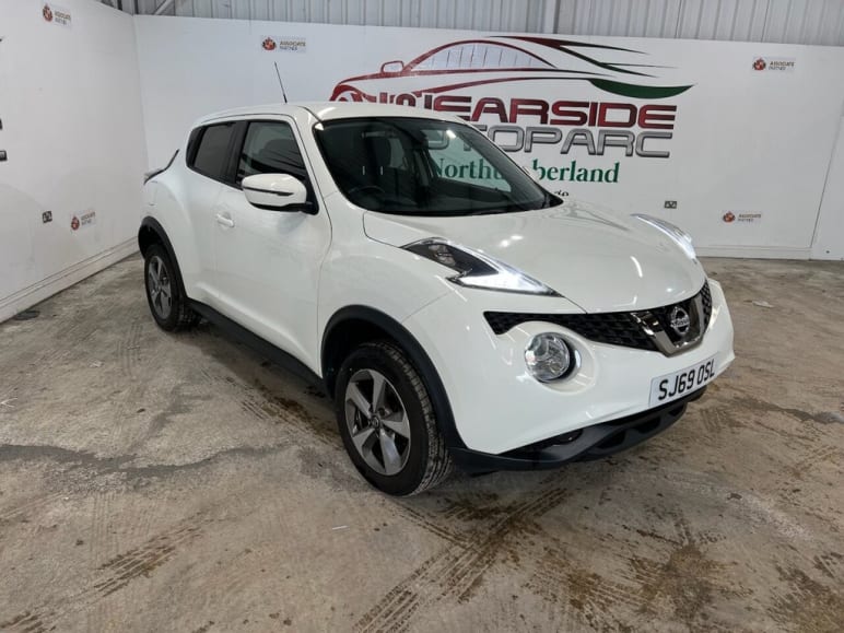NISSAN JUKE