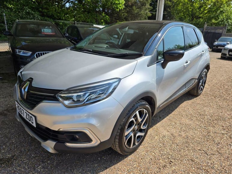 RENAULT CAPTUR