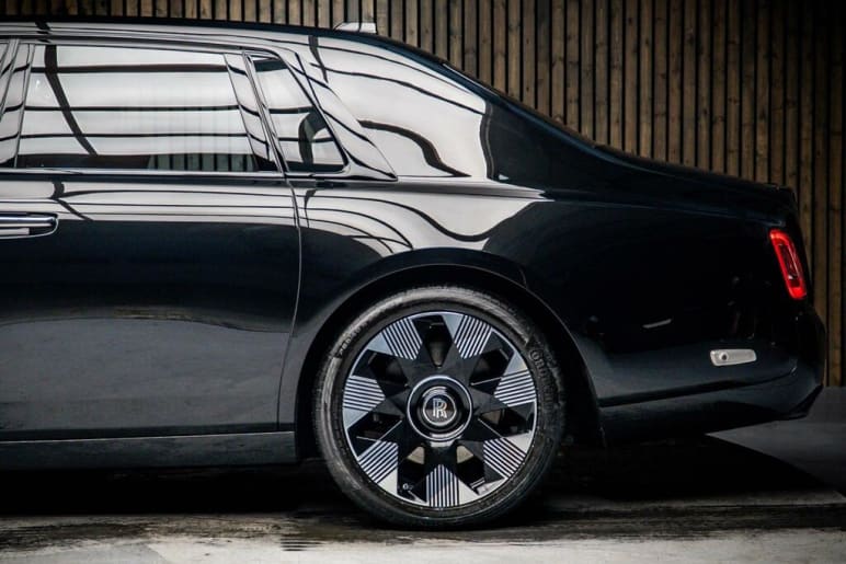 6.75 V12 Auto Euro 6