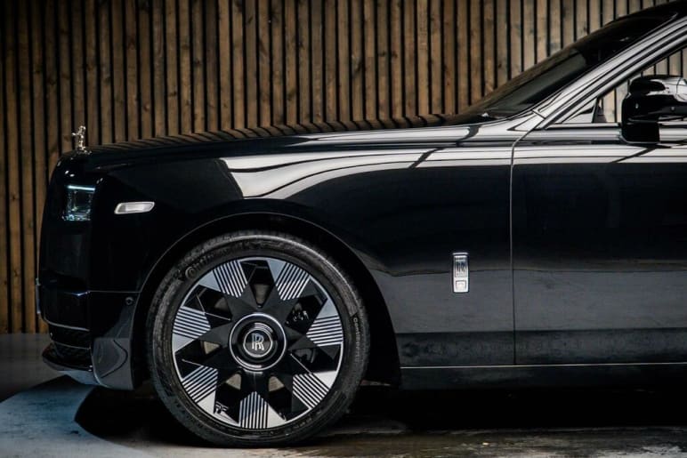 6.75 V12 Auto Euro 6