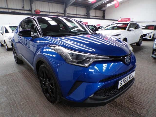 TOYOTA C-HR