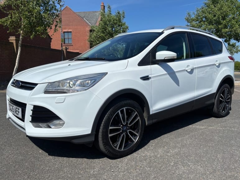 FORD KUGA