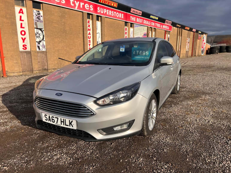 FORD FOCUS
