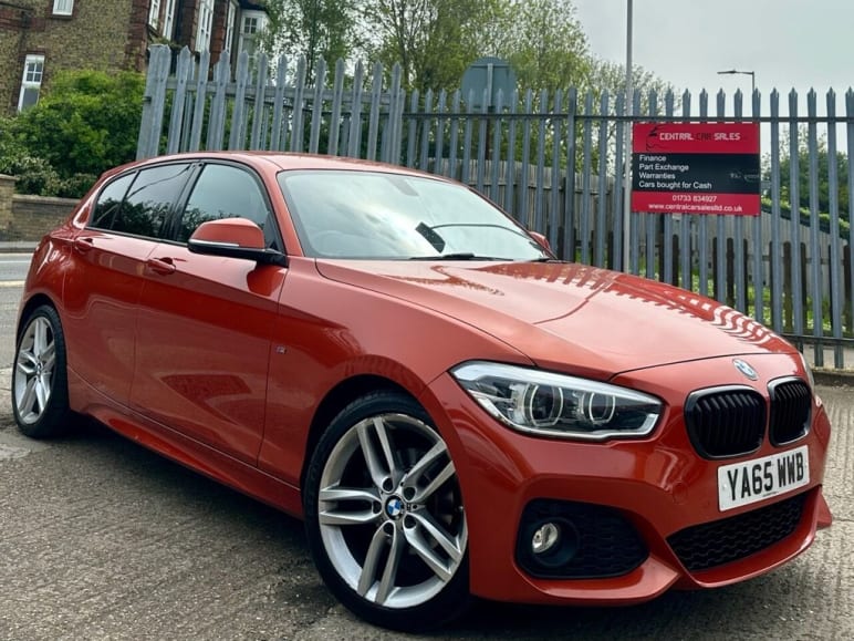BMW 1 SERIES