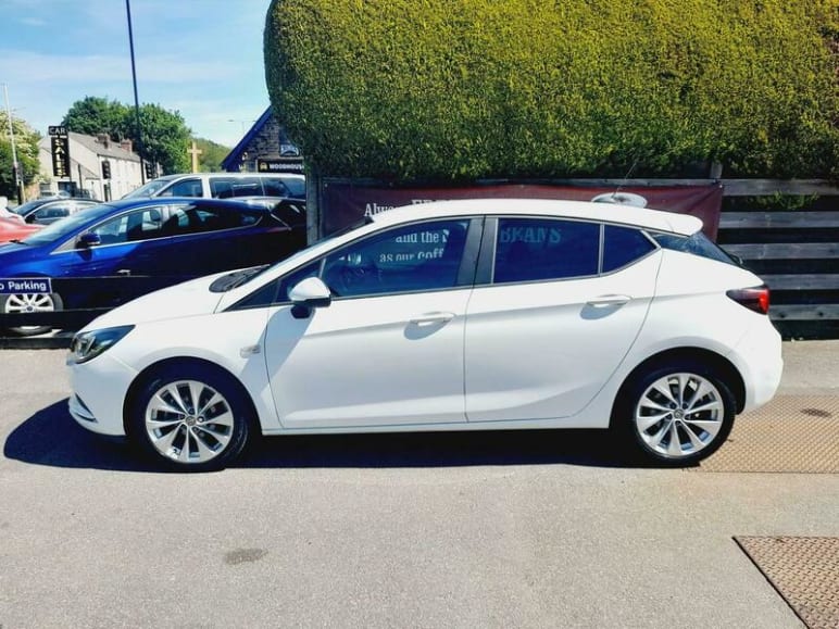 VAUXHALL ASTRA