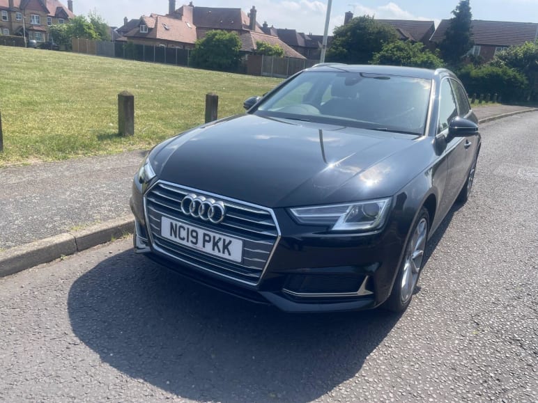 AUDI A4