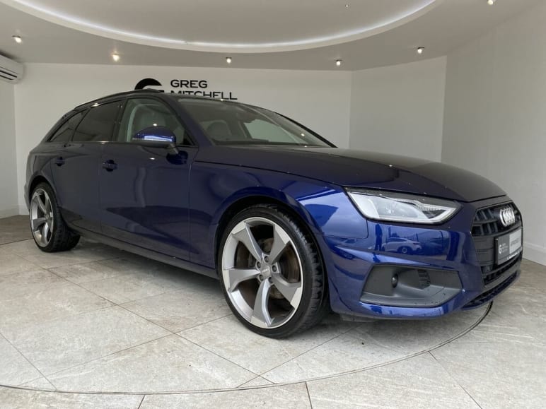 AUDI A4