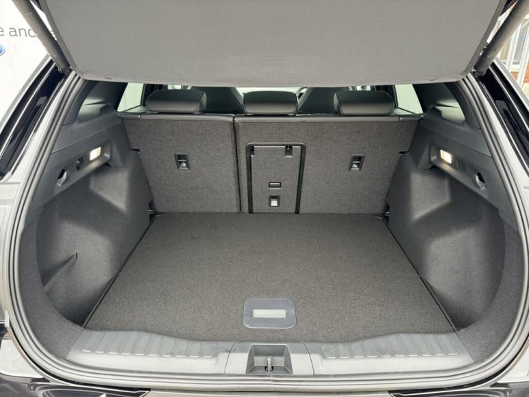 Extended Range 77kwh Premium Auto 5dr