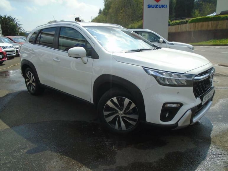 SUZUKI S-CROSS
