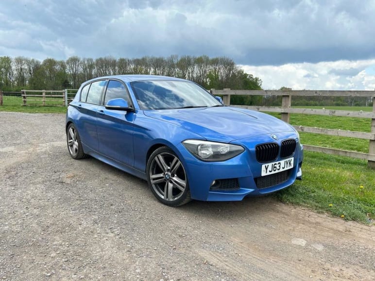 BMW 1 SERIES