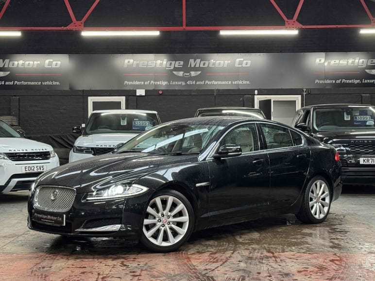 JAGUAR XF