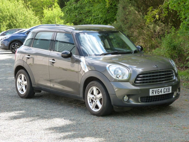 MINI COUNTRYMAN