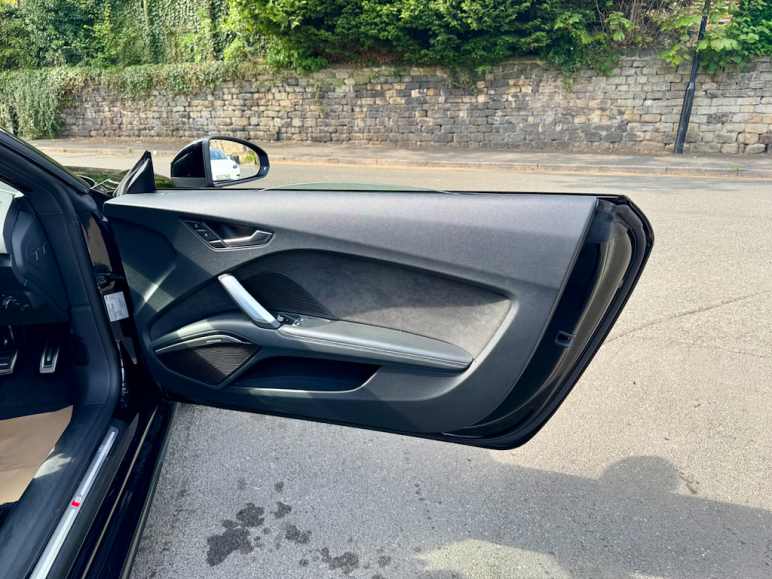 2.0 TFSI Black Edition Coupe 3dr Petrol S Tronic quattro Euro 6 (s/s) (320 ps)