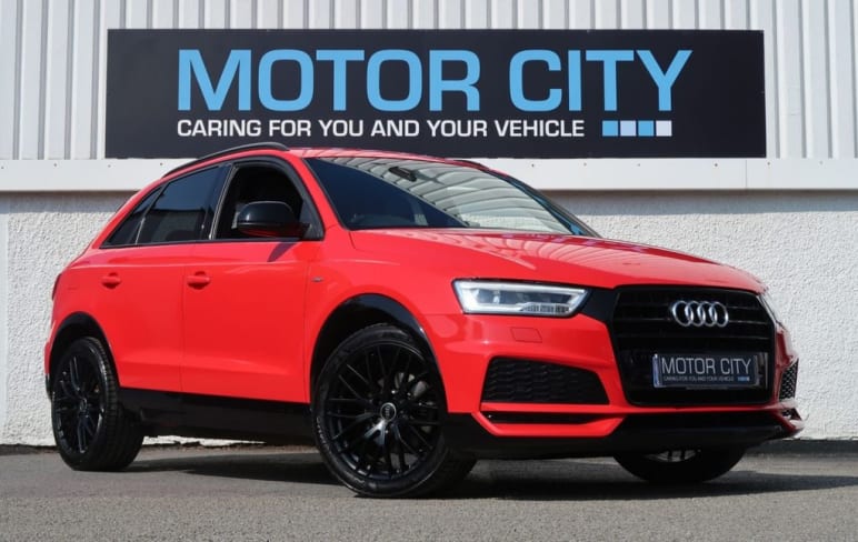 AUDI Q3