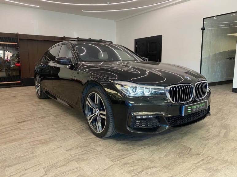 BMW 7 SERIES