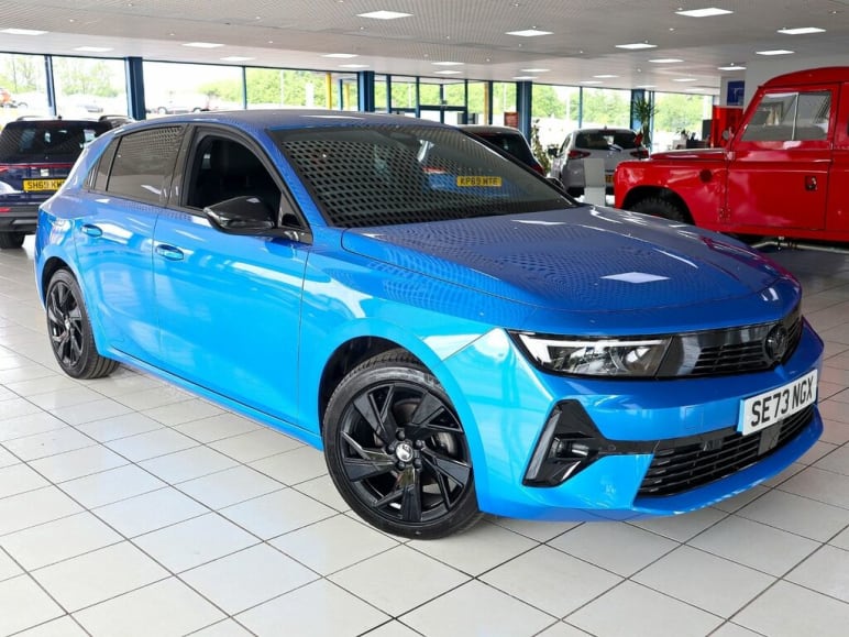 VAUXHALL ASTRA