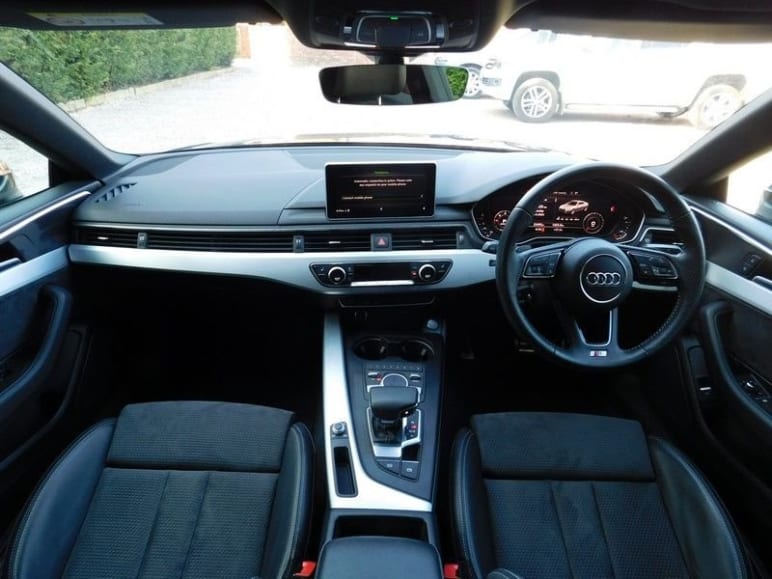 AUDI A5