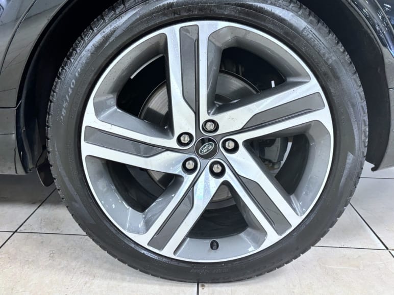 3.0 D300 Metropolitan Edition 5dr Auto Pan Roof, H