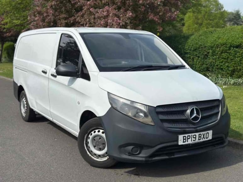 MERCEDES-BENZ V Class