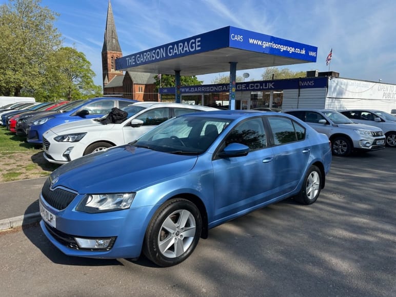 SKODA OCTAVIA
