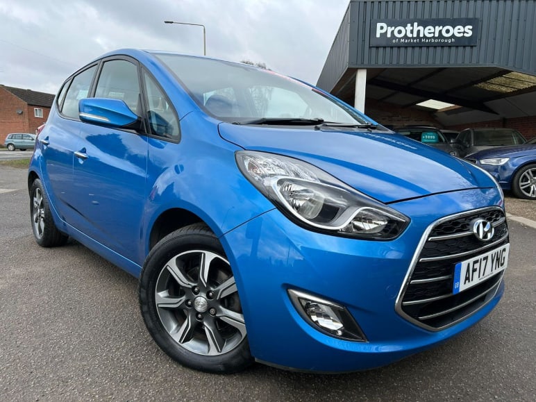 HYUNDAI IX20