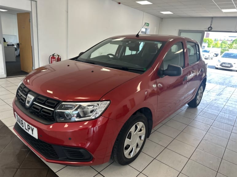 DACIA SANDERO