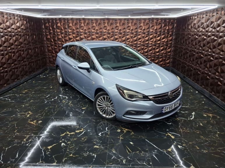 VAUXHALL ASTRA
