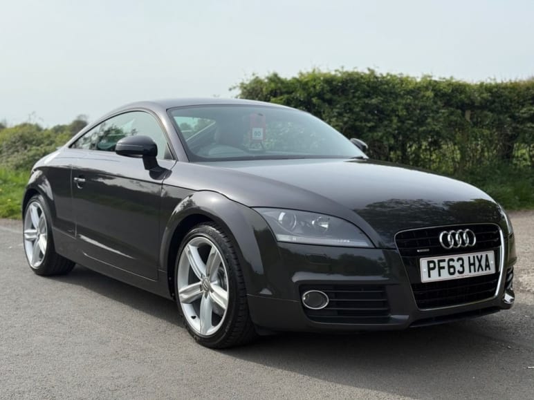 AUDI TT