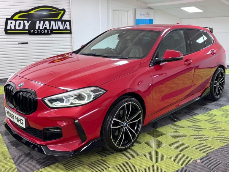 BMW 1 SERIES