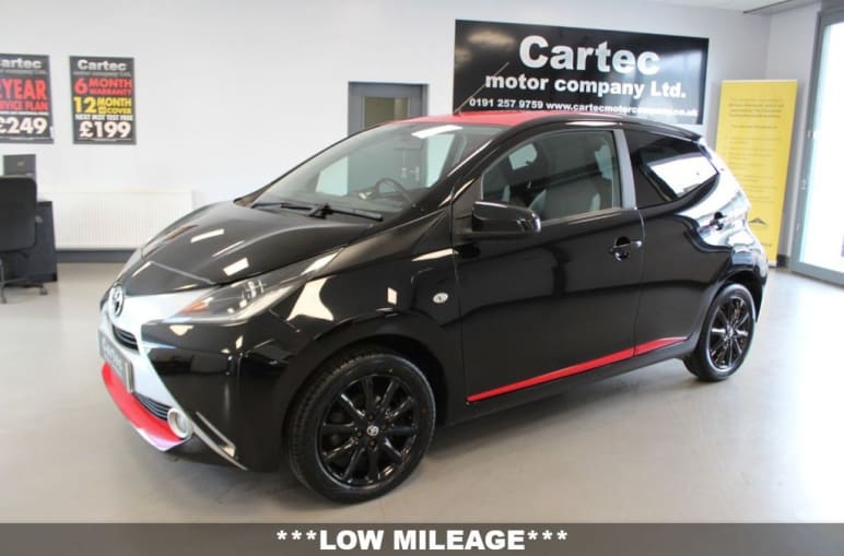 TOYOTA AYGO