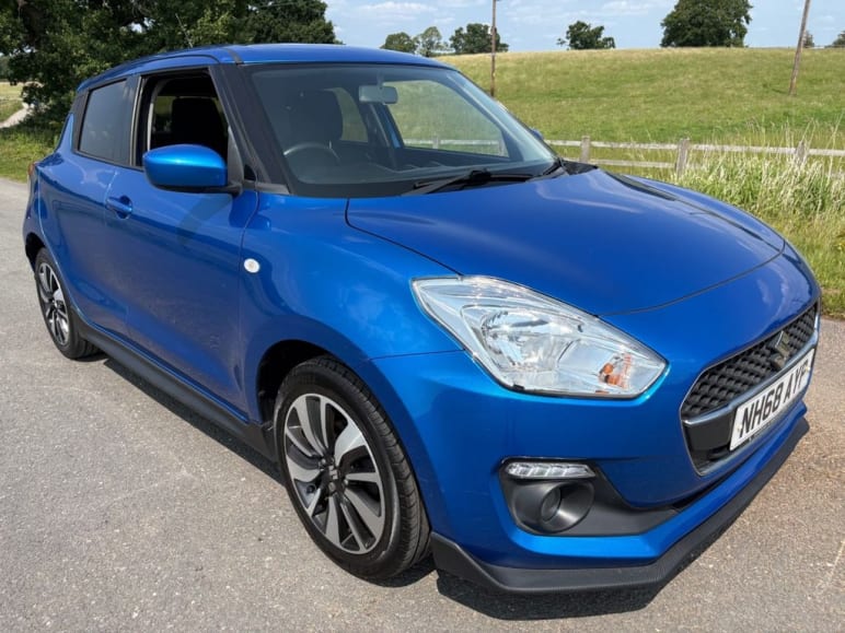SUZUKI SWIFT