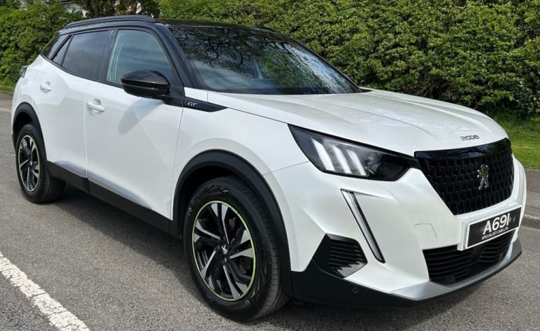PEUGEOT 2008