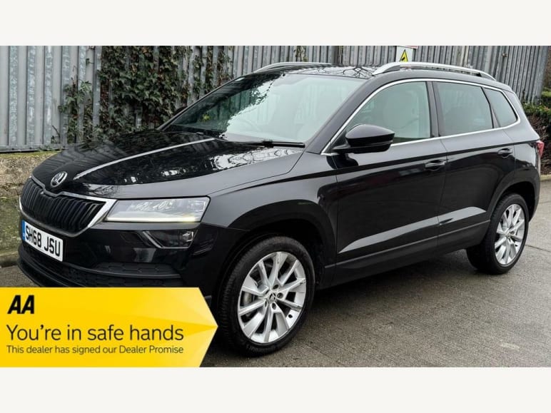 SKODA KAROQ