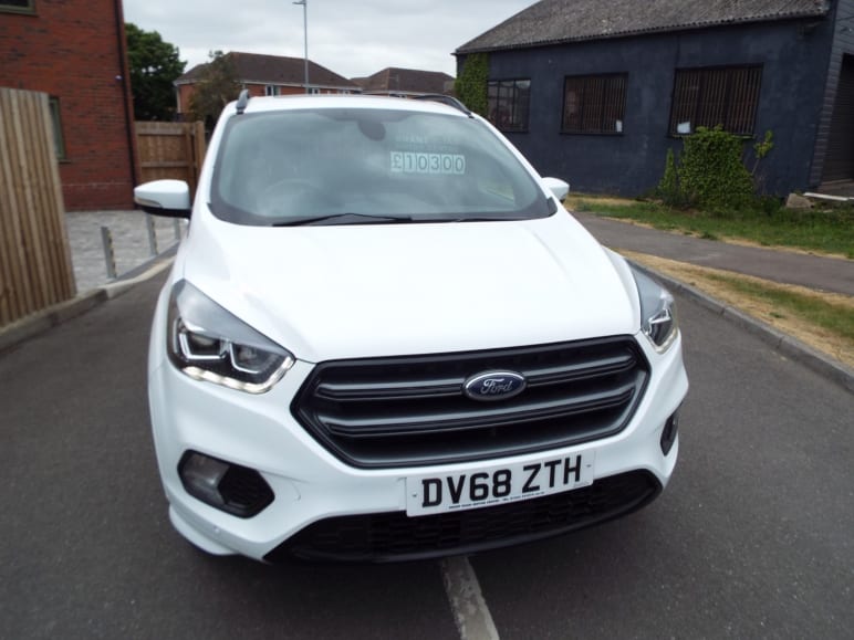 FORD KUGA